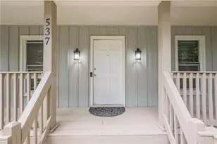 537 Raven Springs Trail, Stone Mountain, GA 30087 - Photo 5