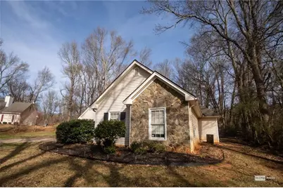 124 Austin Way, Jefferson, GA 30549 - Photo 3