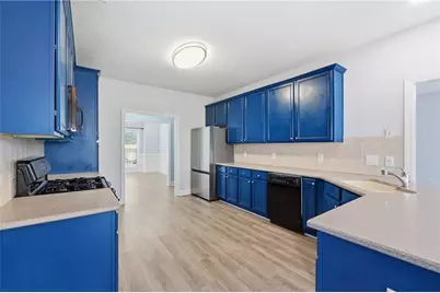 903 Misty View Court, Lilburn, GA 30047 - Photo 9