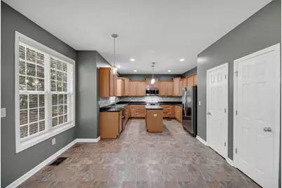 5218 Brown Leaf Trail SW, Powder Springs, GA 30127 - Photo 11