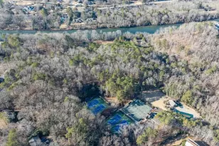 6250 Weatherly Dr, Atlanta, GA 30328 - Photo 83