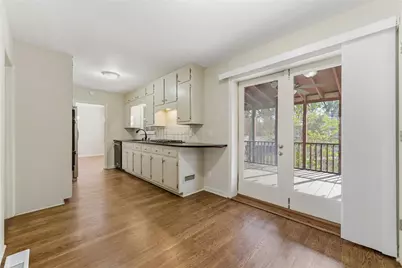 2720 Dale Drive, Marietta, GA 30068 - Photo 5