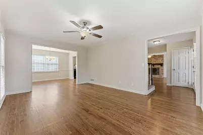 2720 Dale Drive, Marietta, GA 30068 - Photo 3