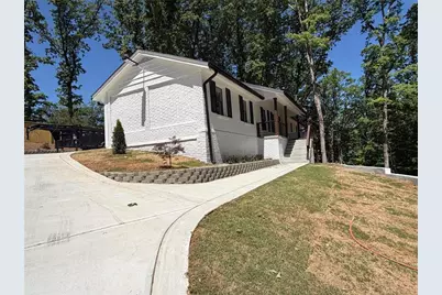 85 Bonnie Lane, Sandy Springs, GA 30328 - Photo 5