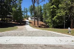 85 Bonnie Ln, Sandy Springs, GA 30328 - Photo 7