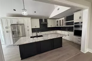 85 Bonnie Ln, Sandy Springs, GA 30328 - Photo 17