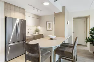 2460 Peachtree Road NE, Atlanta, GA 30305 - Photo 3