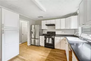 948 Ballew Dr, Marietta, GA 30066 - Photo 11