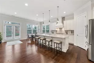 11395 Easthaven Pl, Johns Creek, GA 30097 - Photo 9