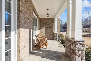 1381 Kings Park Dr, Kennesaw, GA 30152 - Photo 5