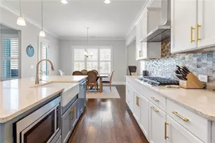 1381 Kings Park Dr, Kennesaw, GA 30152 - Photo 11