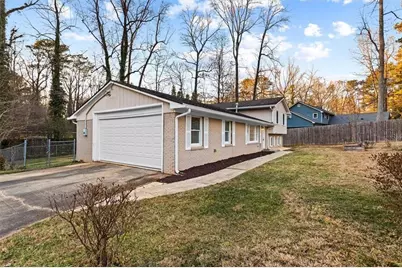 1121 Neva Drive SW, Marietta, GA 30060 - Photo 3