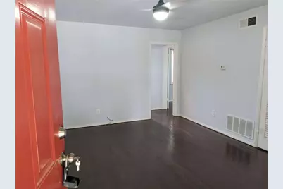 2429 Lawrenceville Highway #7, Decatur, GA 30033 - Photo 3