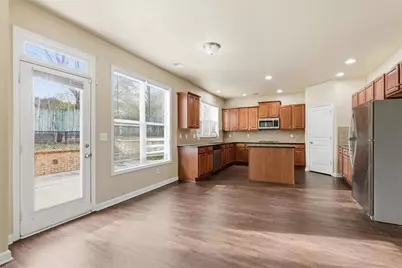 748 York View Drive, Auburn, GA 30011 - Photo 15