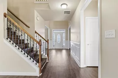 748 York View Drive, Auburn, GA 30011 - Photo 7