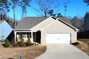 158 Savannah Way, Milner, GA 30257 - Photo 1