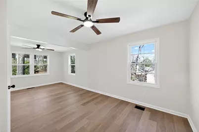 5800 Crabapple Drive SW, Mableton, GA 30126 - Photo 9