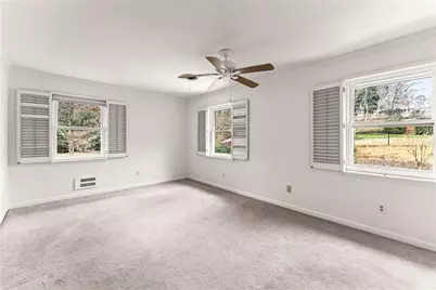 1002 Dixon Drive, Gainesville, GA 30501 - Photo 21