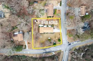 1002 Dixon Dr, Gainesville, GA 30501 - Photo 3