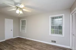 3999 Tall Pine Dr, Marietta, GA 30062 - Photo 3