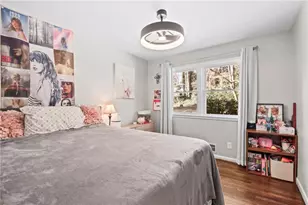 310 Brook Dr, Atlanta, GA 30328 - Photo 19