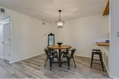 205 Woodcliff Drive #205, Sandy Springs, GA 30350 - Photo 7