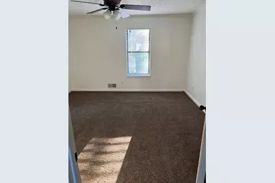 8253 Canyon Forge Drive, Riverdale, GA 30274 - Photo 11