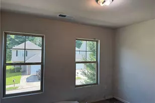 2353 Hackamore Dr, Atlanta, GA 30349 - Photo 9