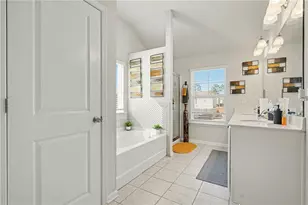 2254 Anne's Lake Cir, Lithonia, GA 30058 - Photo 17