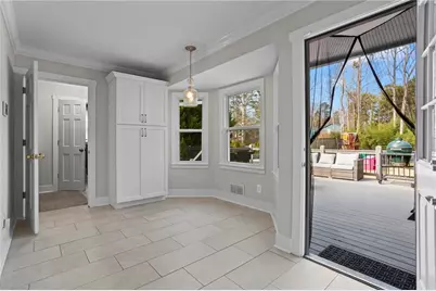 521 Creekwood Drive, Marietta, GA 30068 - Photo 17