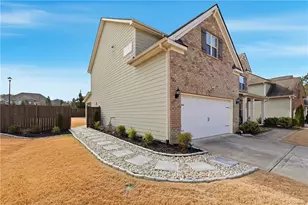 3590 Gardenside Ct, Alpharetta, GA 30004 - Photo 3
