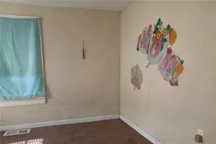 1056 Mayson Turner Rd NW, Atlanta, GA 30314 - Photo 11