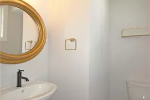 151 Chestnut Cir, Atlanta, GA 30342 - Photo 7