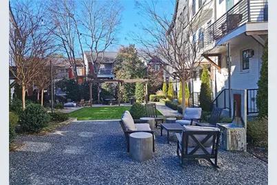 151 Chestnut Circle, Atlanta, GA 30342 - Photo 5