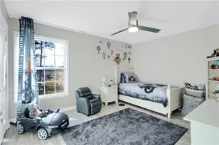 1010 Vinebrook Ln, Alpharetta, GA 30005 - Photo 23