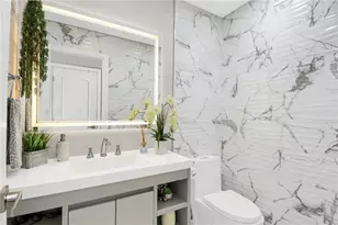 1010 Vinebrook Ln, Alpharetta, GA 30005 - Photo 15