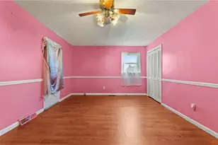 301 Briarwood Dr, Calhoun, GA 30701 - Photo 9