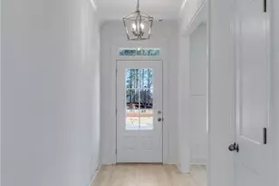 932 Homepark Circle, Buford, GA 30518 - Photo 5