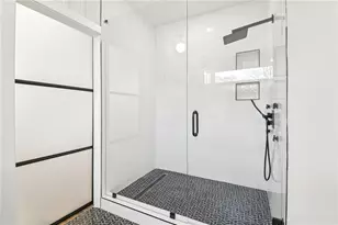 2014 Cambridge Ave, Atlanta, GA 30337 - Photo 21