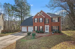 6577 Lauren's Way, Stone Mountain, GA 30087 - Photo 3