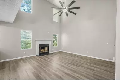 826 Shore Drive, Lithonia, GA 30058 - Photo 3