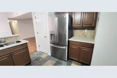 2105 N Forest Trail NE, Dunwoody, GA 30338 - Photo 9