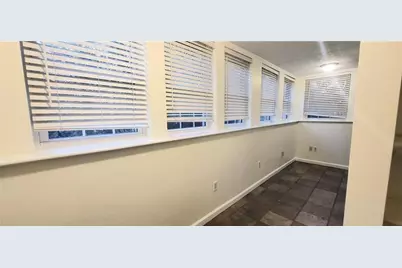 2105 N Forest Trail NE, Dunwoody, GA 30338 - Photo 23