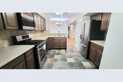 2105 N Forest Trail NE, Dunwoody, GA 30338 - Photo 7