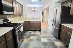 2105 N Forest Trail NE, Dunwoody, GA 30338 - Photo 9