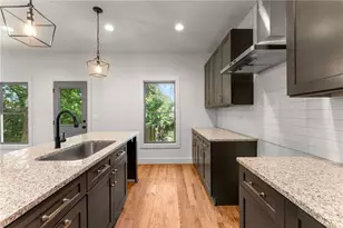 891 Thurmond St NW, Atlanta, GA 30314 - Photo 11