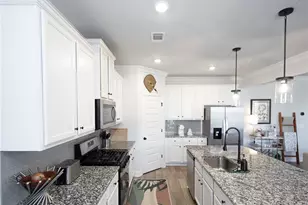 3291 Westgate Park Dr, Loganville, GA 30052 - Photo 7