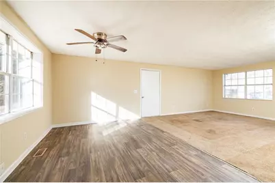 212 Woodglen Drive, Woodstock, GA 30188 - Photo 5