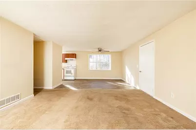 212 Woodglen Drive, Woodstock, GA 30188 - Photo 3