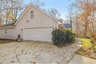 4609 Hunters Court, Gainesville, GA 30507 - Photo 5